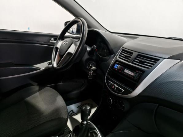 Hyundai Solaris I с пробегом 2012 года, цена 751 000 рублей, 120222 км, седан, Автокод Объявления
