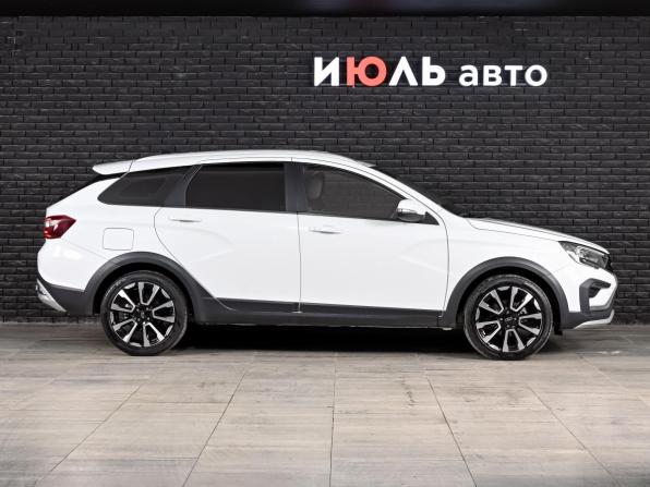 Lada (ВАЗ) Vesta I Рестайлинг (NG) с пробегом 2024 года, цена 1 580 000 рублей, 39323 км, универсал, Автокод Объявления