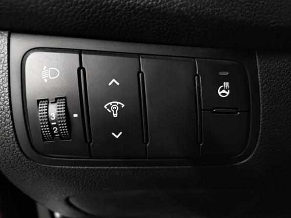 Kia Ceed II Рестайлинг с пробегом 2016 года, цена 1 400 000 рублей, 117171 км, хэтчбек, Автокод Объявления