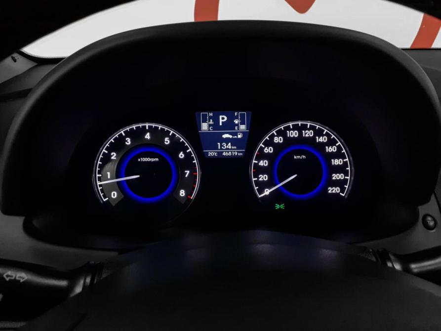 Hyundai Solaris I Рестайлинг Москва  - изображение 13