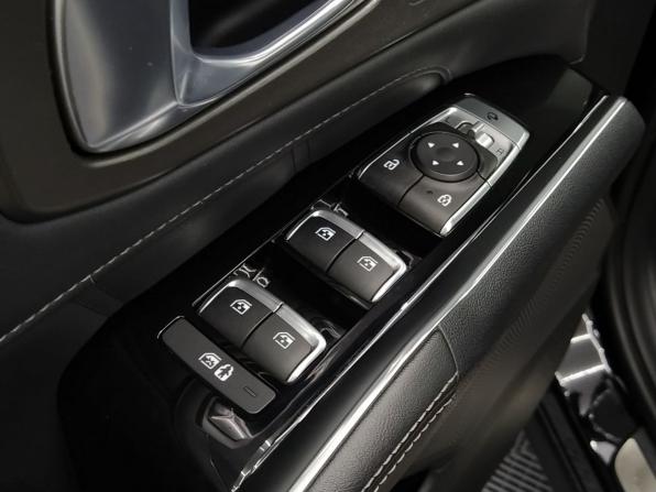 Kia Sorento IV с пробегом 2022 года, цена 3 699 000 рублей, 92500 км, внедорожник, Автокод Объявления