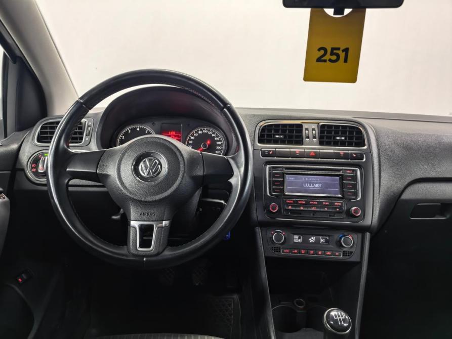 Volkswagen Polo V Санкт-Петербург  - изображение 11