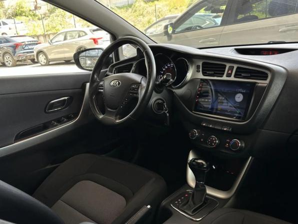 Kia Ceed II с пробегом 2013 года, цена 1 250 000 рублей, 128725 км, универсал, Автокод Объявления