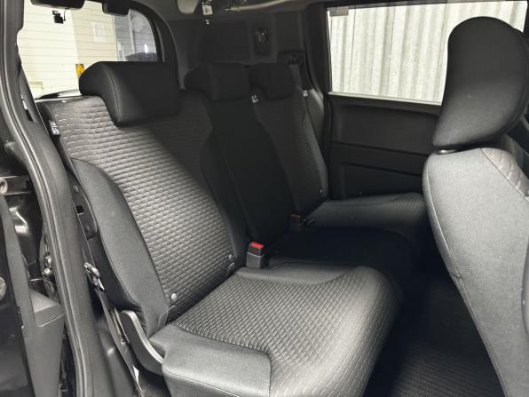Honda Freed I Рестайлинг с пробегом 2013 года, цена 1 200 000 рублей, 130187 км, компактвэн, Автокод Объявления