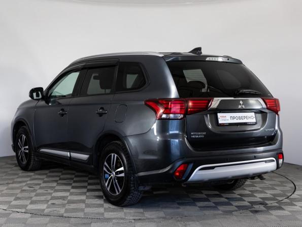 Mitsubishi Outlander III Рестайлинг 3 с пробегом 2019 года, цена 1 699 000 рублей, 194884 км, внедорожник, Автокод Объявления