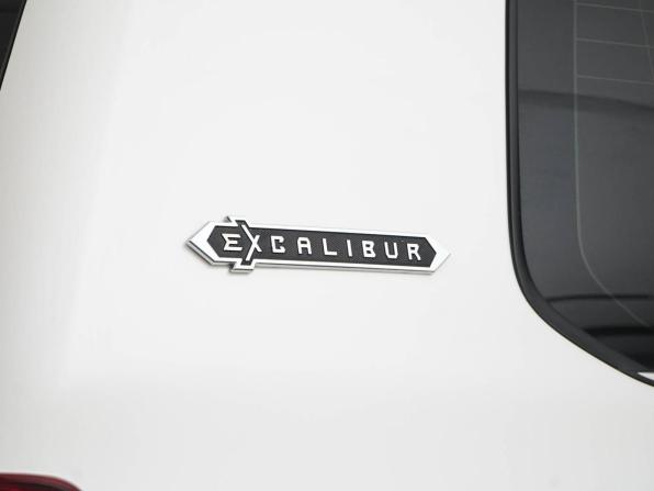 Toyota Land Cruiser 200 Series Рестайлинг 2 с пробегом 2017 года, цена 4 900 999 рублей, 217315 км, внедорожник, Автокод Объявления