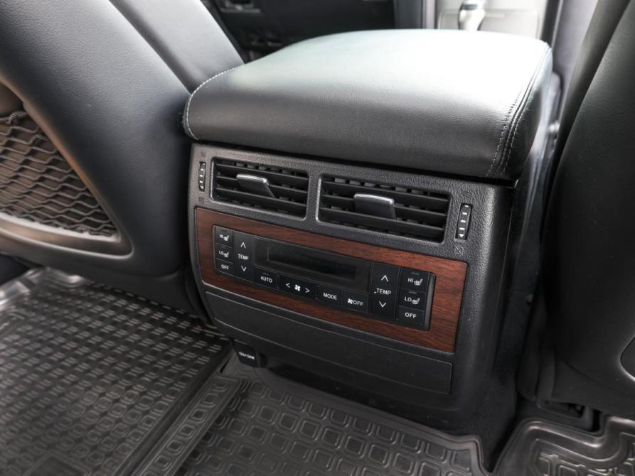 Toyota Land Cruiser 200 Series Рестайлинг 2 Москва  - изображение 22