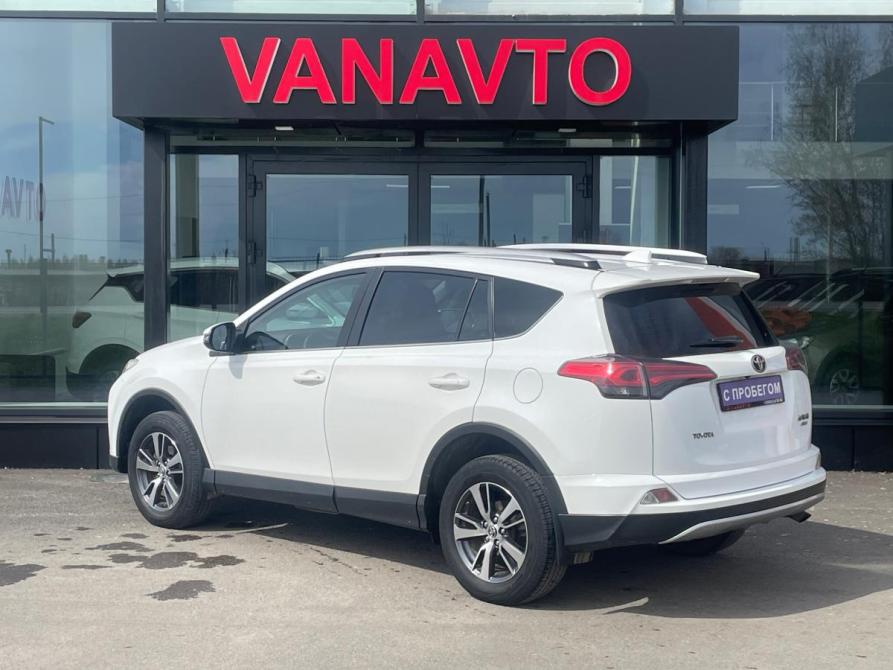 Toyota RAV4 IV (XA40) Рестайлинг Азнакаево  - изображение 3