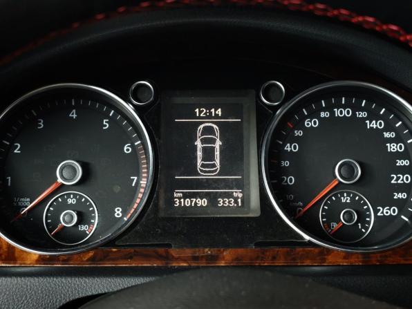 Volkswagen Passat B6 с пробегом 2010 года, цена 693 000 рублей, 310651 км, седан, Автокод Объявления