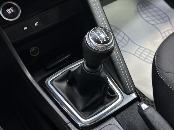 Renault Kaptur I Рестайлинг с пробегом 2021 года, цена 1 685 000 рублей, 113540 км, внедорожник, Автокод Объявления