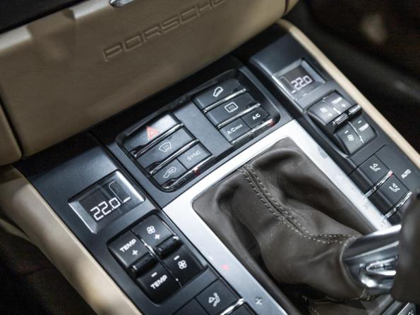 Porsche Macan I с пробегом 2017 года, цена 3 089 700 рублей, 148306 км, внедорожник, Автокод Объявления