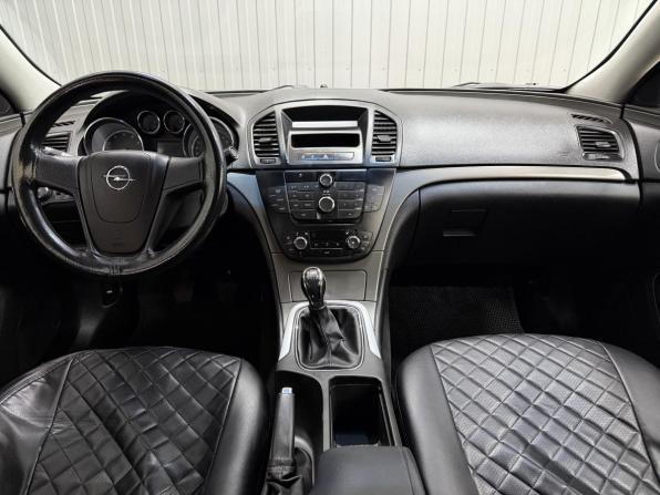 Opel Insignia I с пробегом 2010 года, цена 1 039 000 рублей, 217007 км, хэтчбек, Автокод Объявления