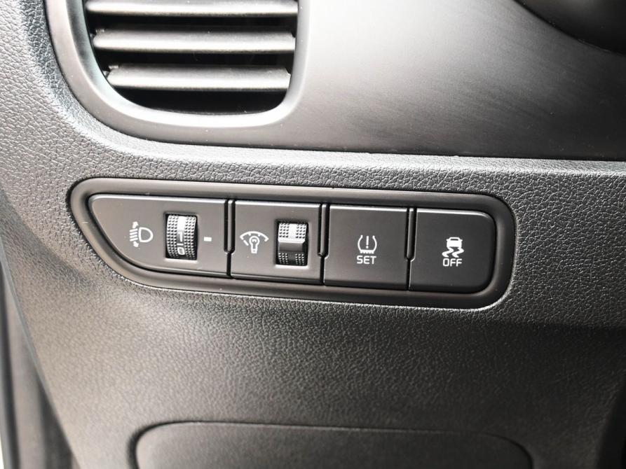 Kia Rio IV Ростов-на-Дону  - изображение 17