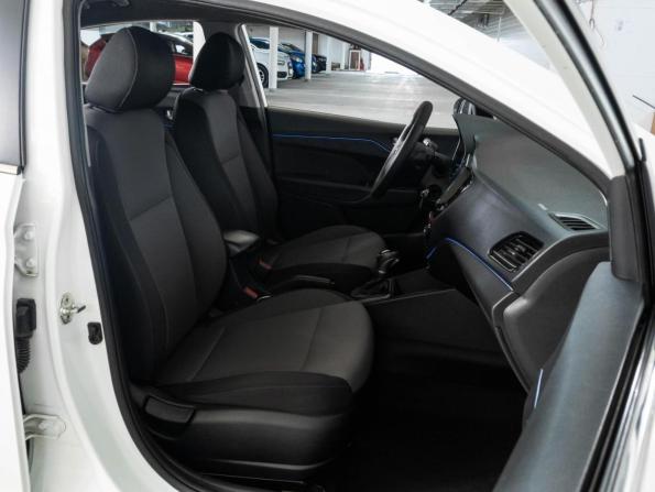 Hyundai Solaris II с пробегом 2017 года, цена 1 298 000 рублей, 191185 км, седан, Автокод Объявления