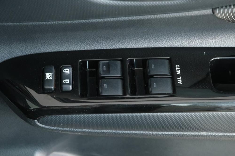 Toyota Wish II Рестайлинг Омск  - изображение 10