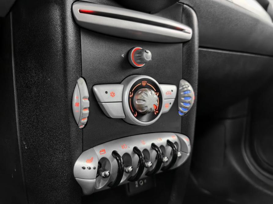 Mini Hatch II (R56) Новосибирск  - изображение 21