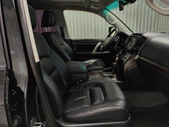 Toyota Land Cruiser 200 Series с пробегом 2011 года, цена 2 870 000 рублей, 287685 км, внедорожник, Автокод Объявления