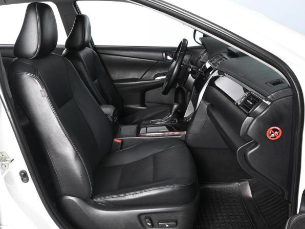 Toyota Camry VII (XV50) Рестайлинг с пробегом 2016 года, цена 1 999 000 рублей, 206725 км, седан, Автокод Объявления