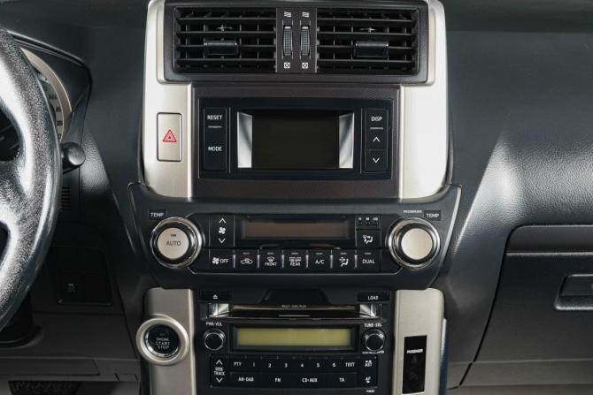 Toyota Land Cruiser Prado 150 Series с пробегом 2010 года, цена 2 549 000 рублей, 425000 км, внедорожник, Автокод Объявления