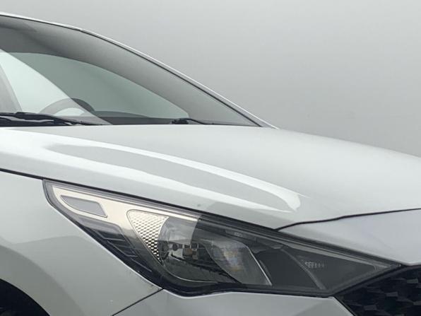 Hyundai Solaris II Рестайлинг с пробегом 2020 года, цена 1 049 000 рублей, 141113 км, седан, Автокод Объявления