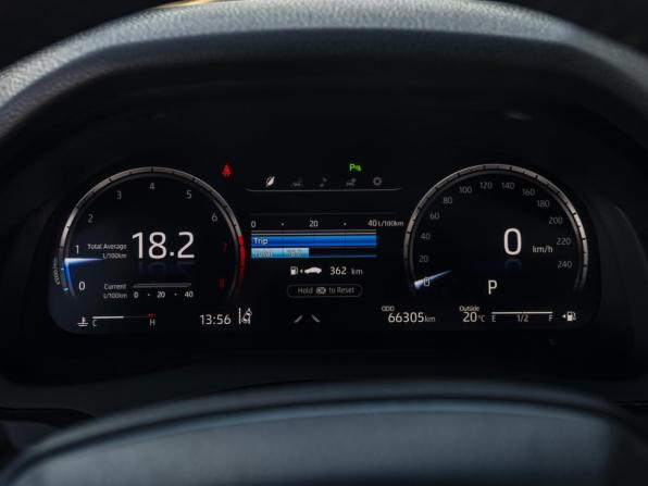 Toyota Camry VIII (XV70) Рестайлинг с пробегом 2023 года, цена 3 398 000 рублей, 66304 км, седан, Автокод Объявления