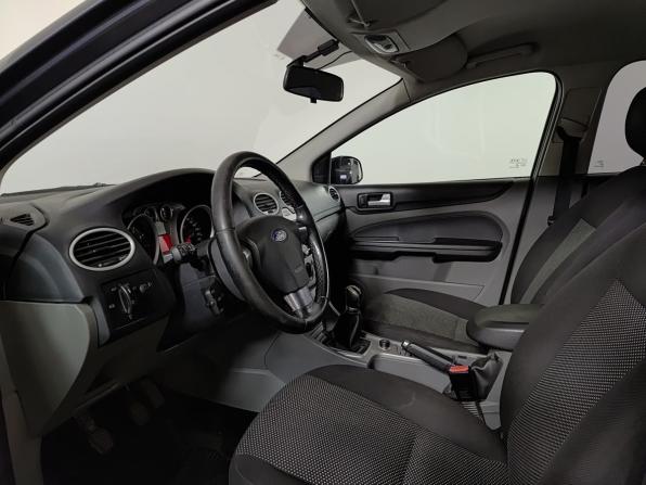 Ford Focus II Рестайлинг с пробегом 2009 года, цена 425 000 рублей, 272000 км, седан, Автокод Объявления