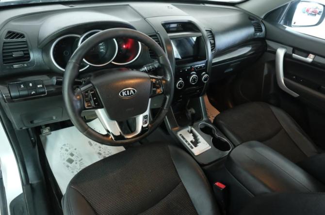 Kia Sorento II с пробегом 2011 года, цена 1 399 000 рублей, 262000 км, внедорожник, Автокод Объявления