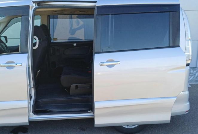 Nissan Serena IV (C26) с пробегом 2015 года, цена 1 530 000 рублей, 105452 км, минивэн, Автокод Объявления