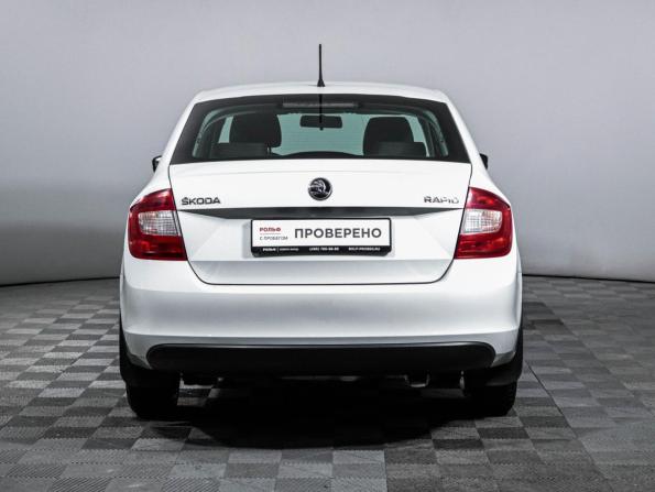 Skoda Rapid I с пробегом 2014 года, цена 899 000 рублей, 199582 км, лифтбек, Автокод Объявления