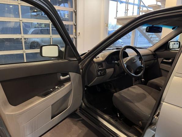Lada (ВАЗ) Priora I с пробегом 2008 года, цена 190 000 рублей, 249145 км, хэтчбек, Автокод Объявления