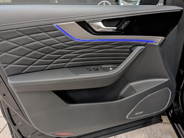 Hongqi HS5 I с пробегом 2024 года, цена 3 000 000 рублей, 7211 км, внедорожник, Автокод Объявления