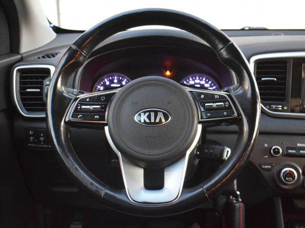 Kia Sportage IV Рестайлинг с пробегом 2019 года, цена 1 499 000 рублей, 217615 км, внедорожник, Автокод Объявления