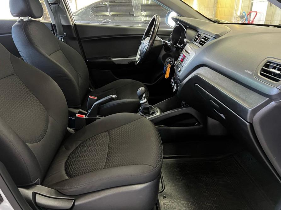 Kia Rio IV Волгоград  - изображение 19
