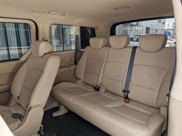 Hyundai H-1 II Рестайлинг 2 с пробегом 2019 года, цена 3 159 000 рублей, 97017 км, минивэн, Автокод Объявления