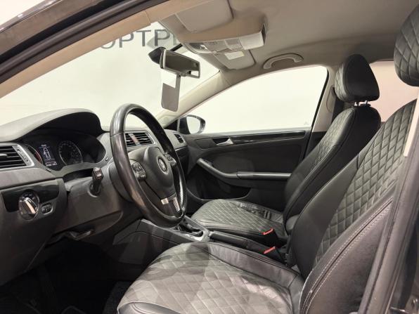 Volkswagen Jetta VI Рестайлинг с пробегом 2014 года, цена 949 000 рублей, 161492 км, седан, Автокод Объявления
