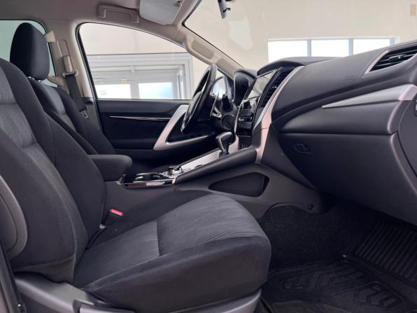Mitsubishi Pajero Sport III с пробегом 2019 года, цена 3 550 000 рублей, 71380 км, внедорожник, Автокод Объявления