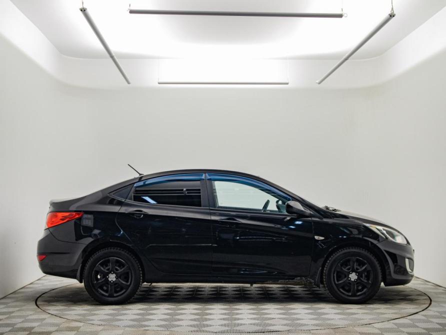 Hyundai Solaris I Москва  - изображение 4