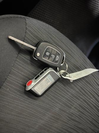 Hyundai Solaris I Рестайлинг с пробегом 2016 года, цена 1 070 500 рублей, 158434 км, седан, Автокод Объявления