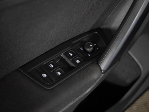 Volkswagen Tiguan II Рестайлинг с пробегом 2020 года, цена 1 999 000 рублей, 132585 км, внедорожник, Автокод Объявления