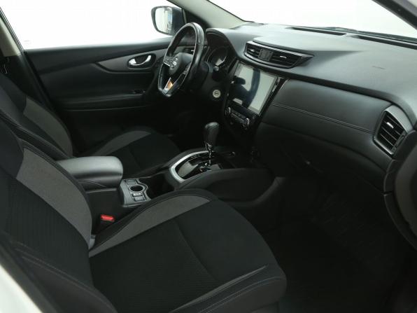 Nissan Qashqai II Рестайлинг с пробегом 2020 года, цена 1 759 000 рублей, 157500 км, внедорожник, Автокод Объявления