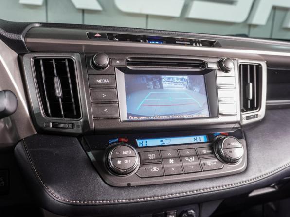 Toyota RAV4 IV (XA40) с пробегом 2014 года, цена 1 799 000 рублей, 184326 км, внедорожник, Автокод Объявления