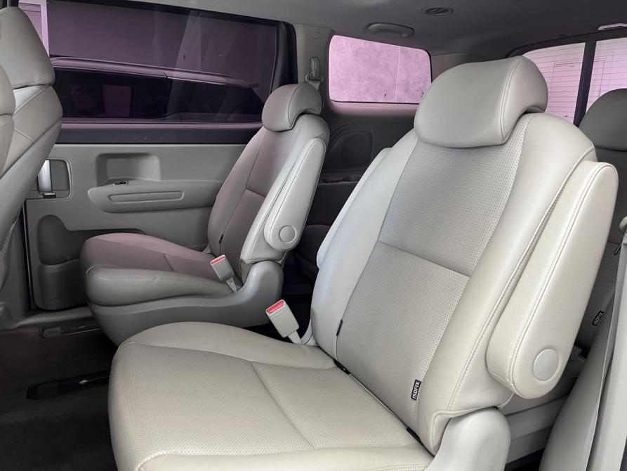 Kia Carnival III Новосибирск  - изображение 15