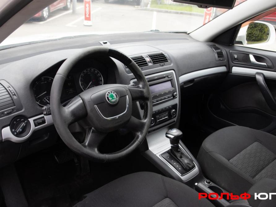 Skoda Octavia II (A5) Рестайлинг Москва  - изображение 11