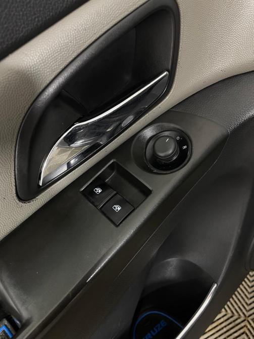 Chevrolet Cruze I Рестайлинг Воронеж  - изображение 18