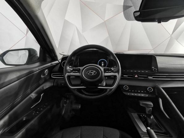 Hyundai Elantra VII (CN7) с пробегом 2023 года, цена 1 699 150 рублей, 52391 км, седан, Автокод Объявления