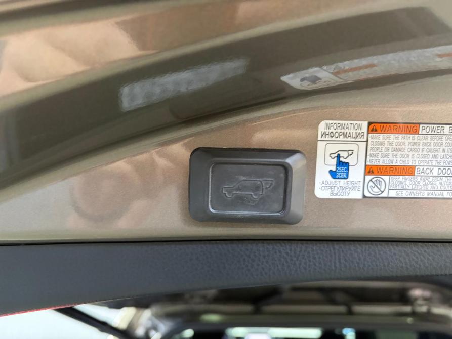 Toyota RAV4 IV (XA40) Рестайлинг Краснодар  - изображение 18