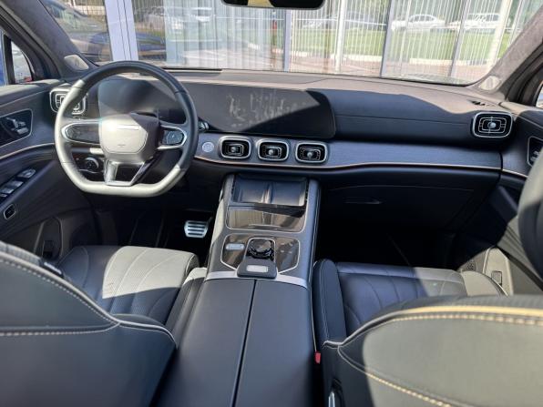 Jaecoo J8 с пробегом 2024 года, цена 3 132 000 рублей, 78000 км, внедорожник, Автокод Объявления