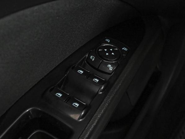 Ford Mondeo V с пробегом 2015 года, цена 1 134 000 рублей, 278152 км, седан, Автокод Объявления