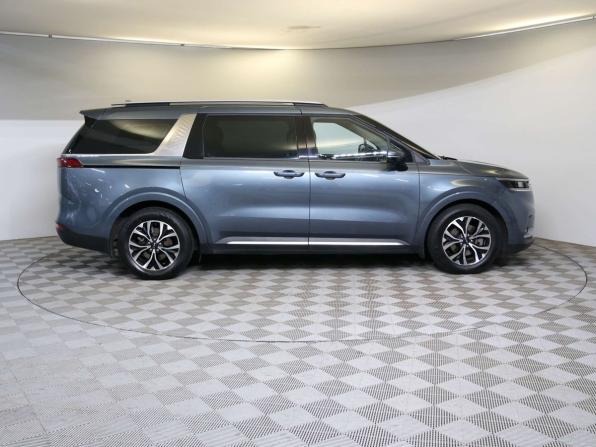 Kia Carnival IV с пробегом 2023 года, цена 3 950 000 рублей, 94000 км, минивэн, Автокод Объявления