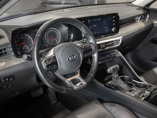 Kia K5 III с пробегом 2020 года, цена 2 690 000 рублей, 39575 км, седан, Автокод Объявления
